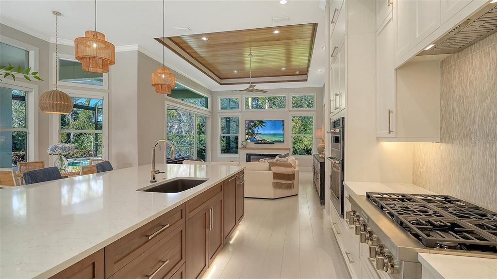 For Sale: $1,775,000 (4 beds, 3 baths, 3199 Square Feet)