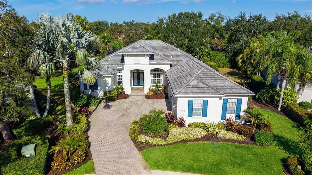 For Sale: $1,775,000 (4 beds, 3 baths, 3199 Square Feet)