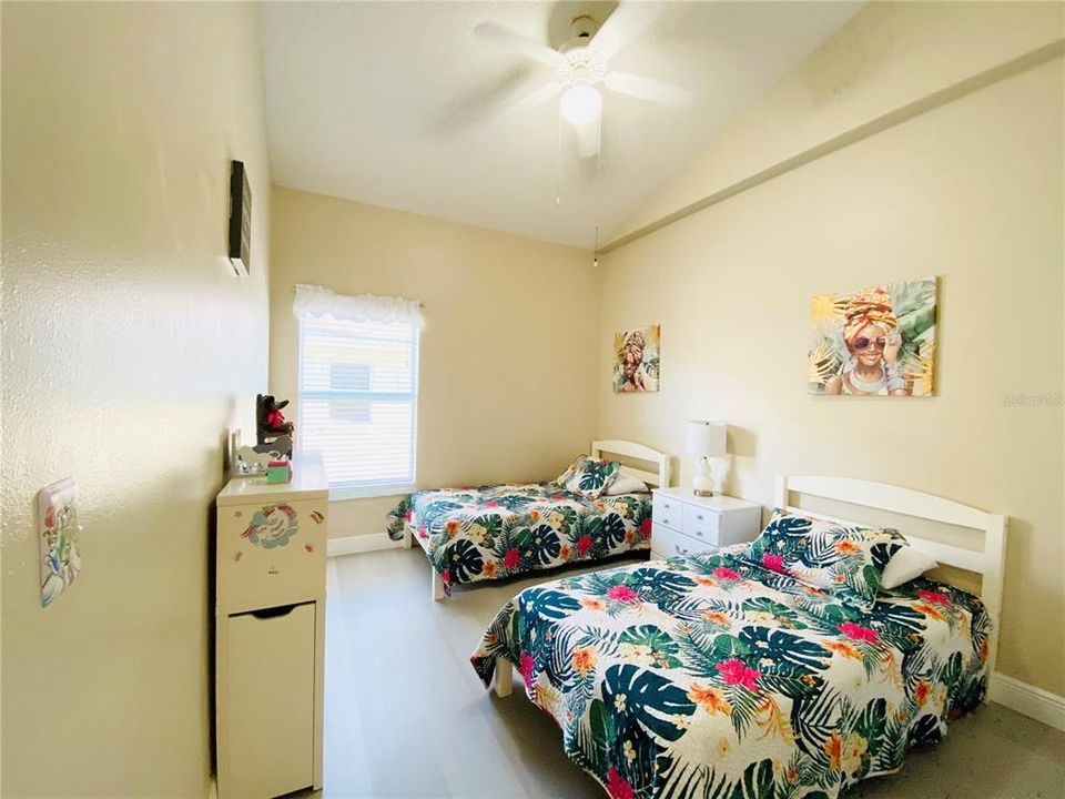 Active With Contract: $2,250 (4 beds, 3 baths, 1942 Square Feet)