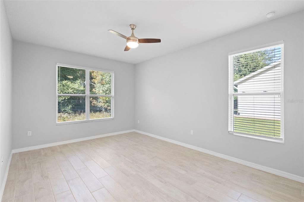 待售: $407,400 (3 贝兹, 2 浴室, 1646 平方英尺)