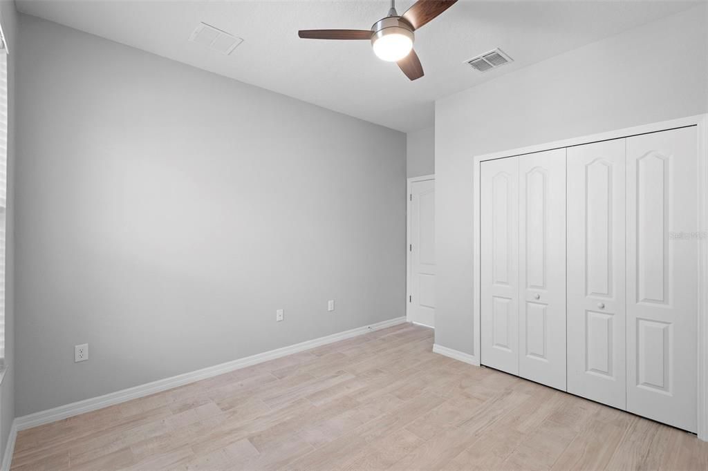 待售: $407,400 (3 贝兹, 2 浴室, 1646 平方英尺)