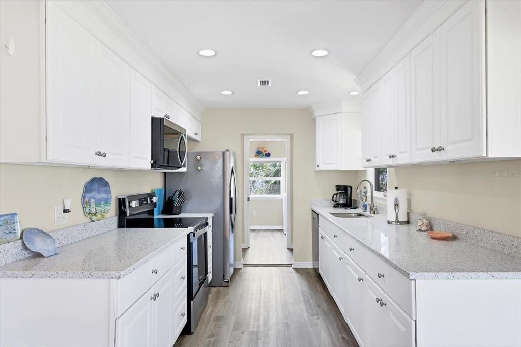 待售: $429,000 (3 贝兹, 2 浴室, 1344 平方英尺)