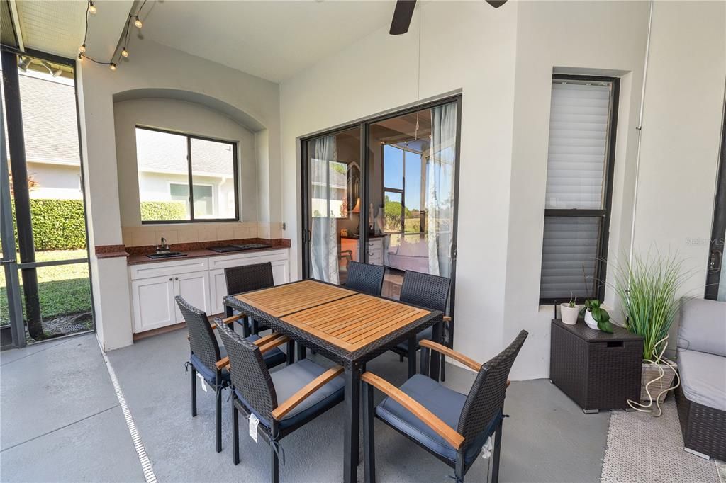 For Sale: $815,000 (4 beds, 3 baths, 3343 Square Feet)