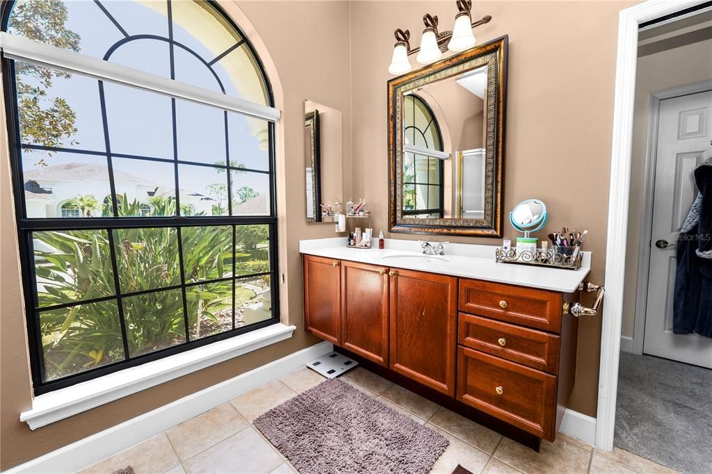 For Sale: $815,000 (4 beds, 3 baths, 3343 Square Feet)