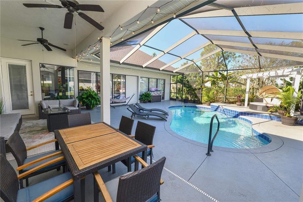 For Sale: $815,000 (4 beds, 3 baths, 3343 Square Feet)