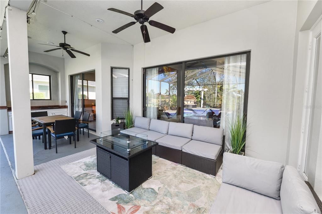 For Sale: $815,000 (4 beds, 3 baths, 3343 Square Feet)