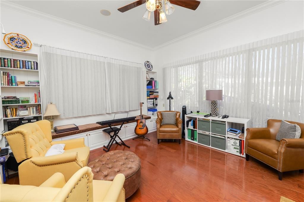 For Sale: $815,000 (4 beds, 3 baths, 3343 Square Feet)