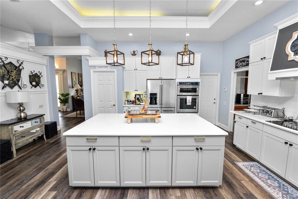 For Sale: $815,000 (4 beds, 3 baths, 3343 Square Feet)