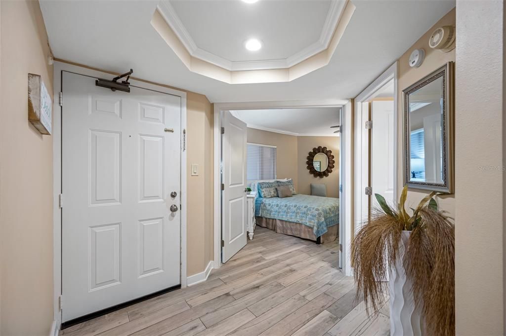 待售: $1,100,000 (2 贝兹, 2 浴室, 1265 平方英尺)