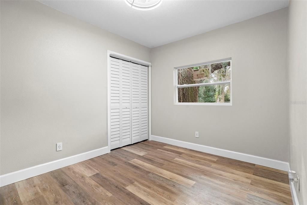 For Sale: $420,000 (3 beds, 2 baths, 1291 Square Feet)