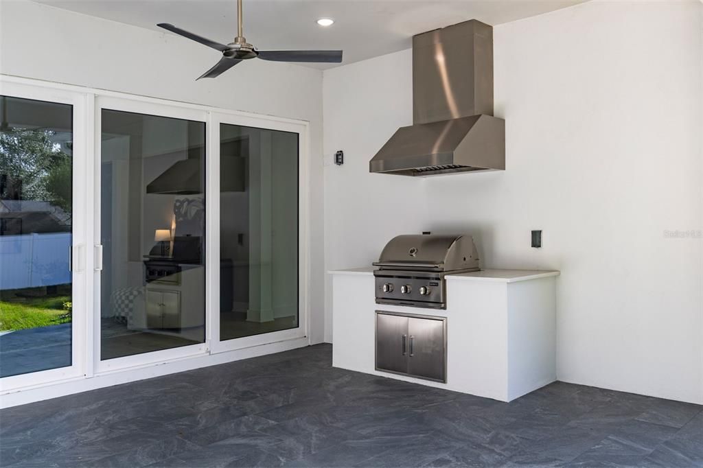 For Sale: $1,850,000 (5 beds, 4 baths, 3986 Square Feet)