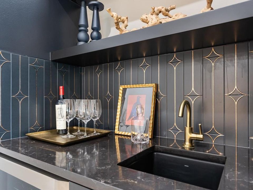 For Sale: $1,850,000 (5 beds, 4 baths, 3986 Square Feet)