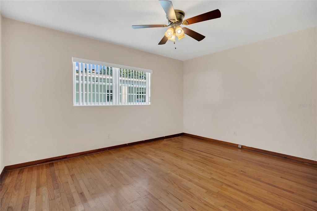 For Sale: $424,900 (3 beds, 1 baths, 1434 Square Feet)