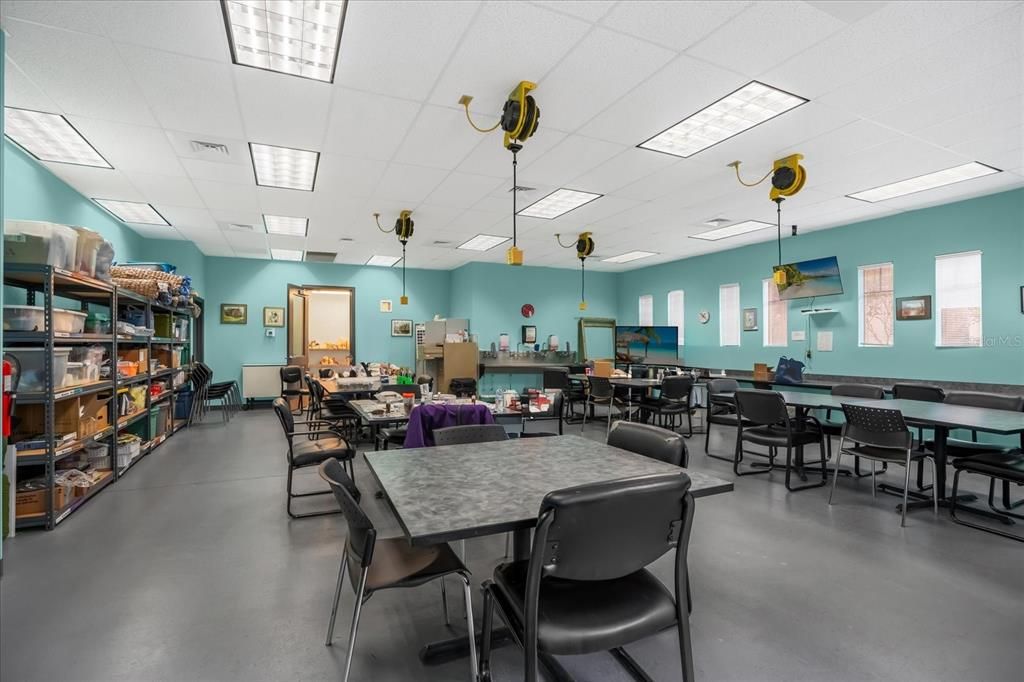 待售: $438,000 (3 贝兹, 2 浴室, 1711 平方英尺)