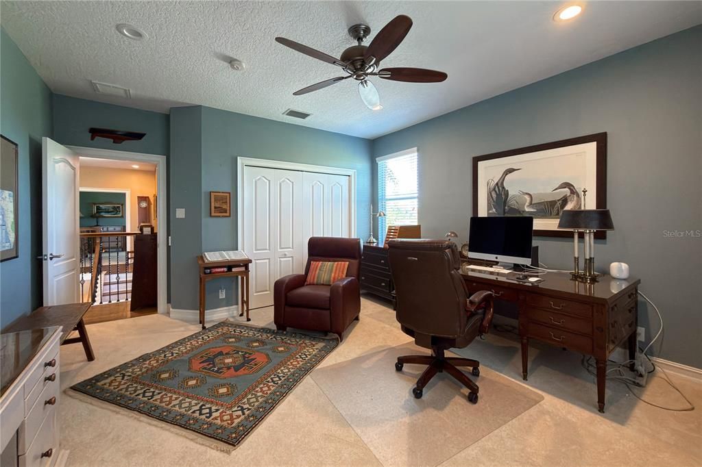 For Sale: $960,000 (4 beds, 2 baths, 2842 Square Feet)