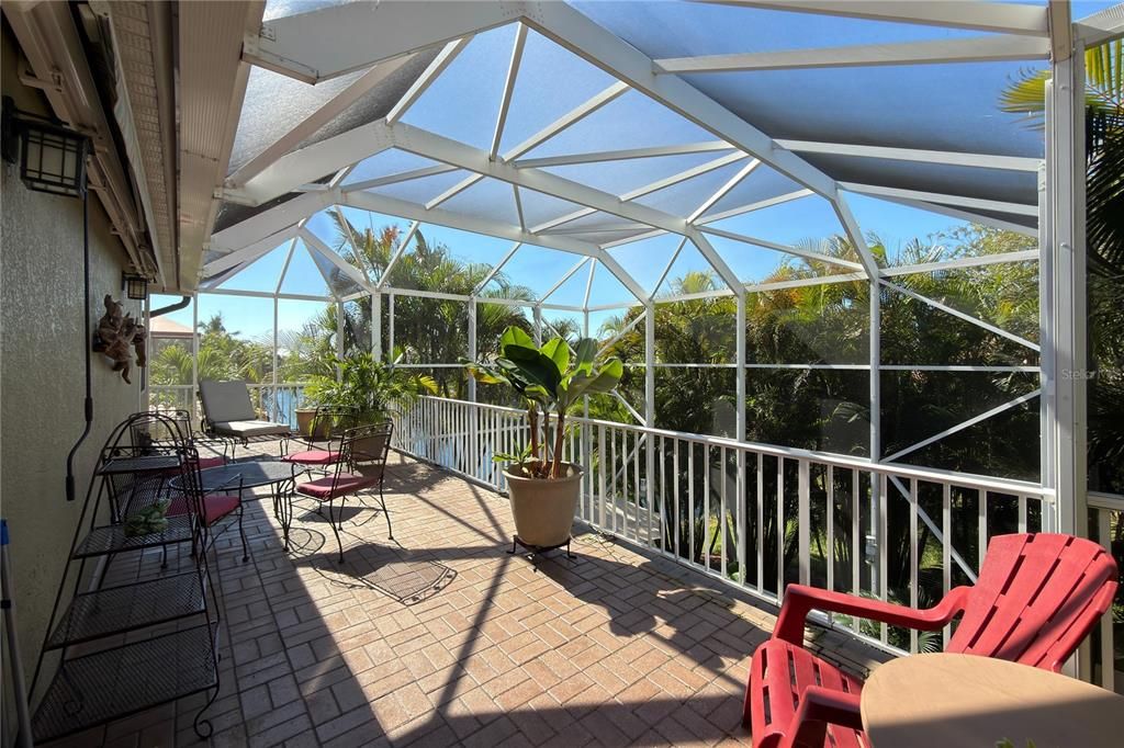 For Sale: $960,000 (4 beds, 2 baths, 2842 Square Feet)