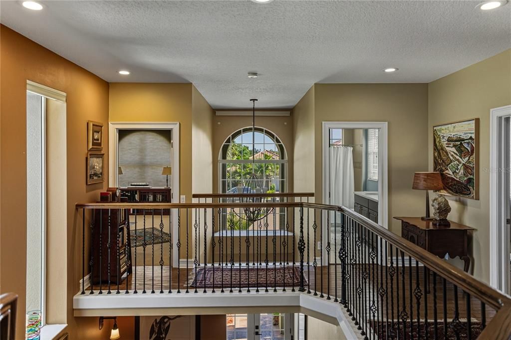 For Sale: $960,000 (4 beds, 2 baths, 2842 Square Feet)