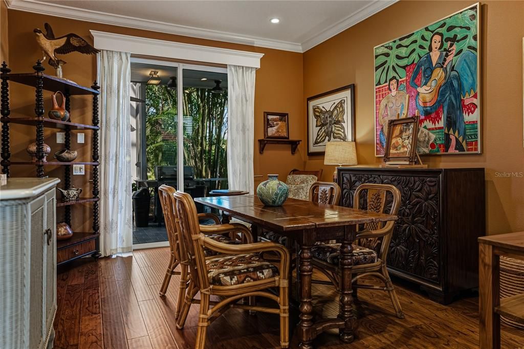 For Sale: $960,000 (4 beds, 2 baths, 2842 Square Feet)