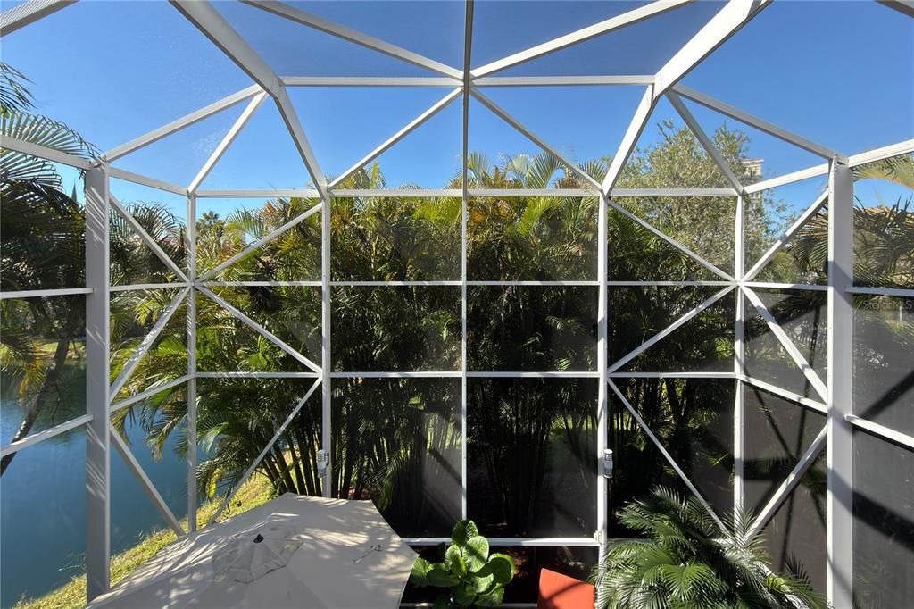 For Sale: $960,000 (4 beds, 2 baths, 2842 Square Feet)