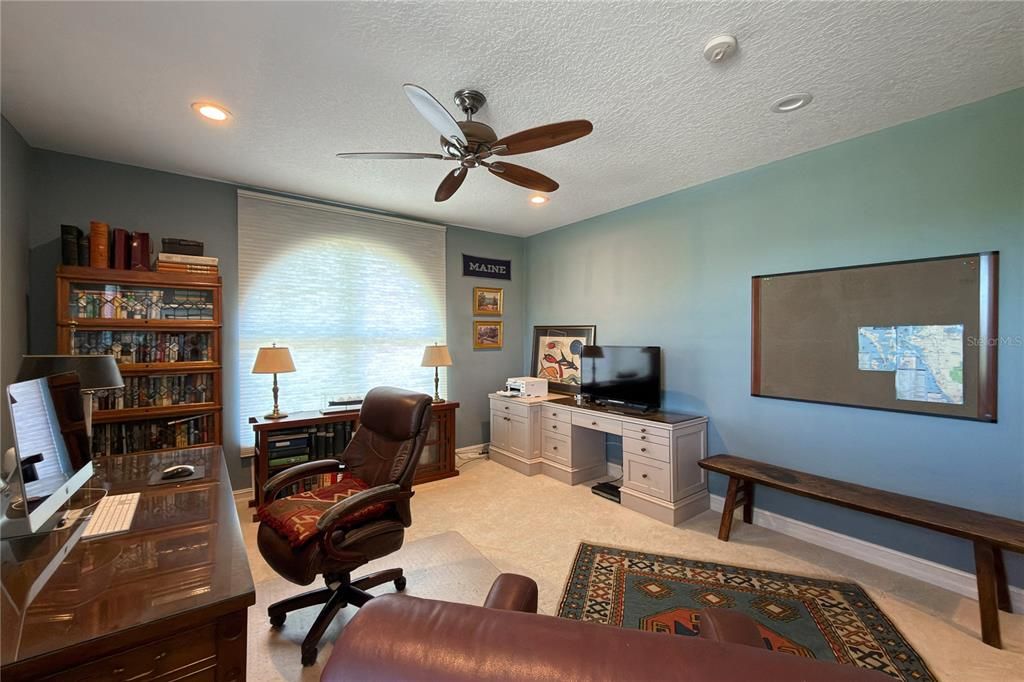 For Sale: $960,000 (4 beds, 2 baths, 2842 Square Feet)