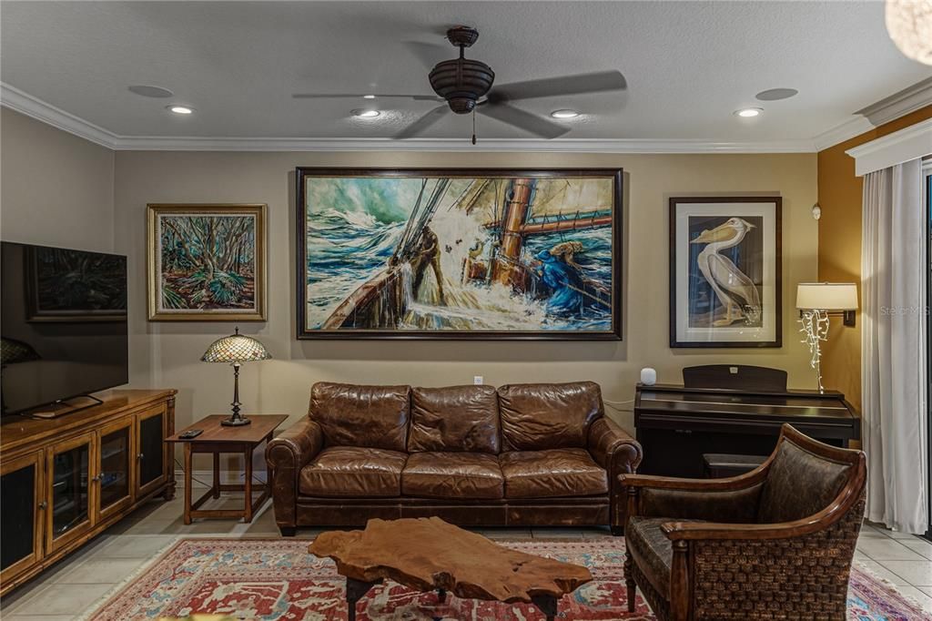 For Sale: $960,000 (4 beds, 2 baths, 2842 Square Feet)