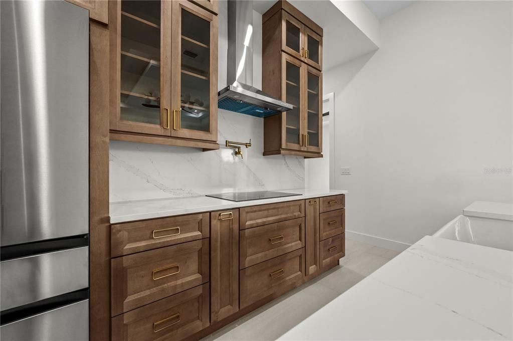 For Sale: $479,500 (4 beds, 2 baths, 1906 Square Feet)