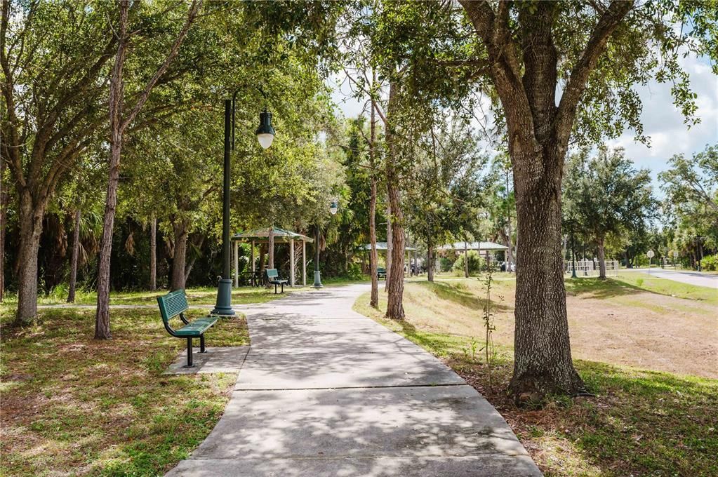 For Sale: $479,500 (4 beds, 2 baths, 1906 Square Feet)