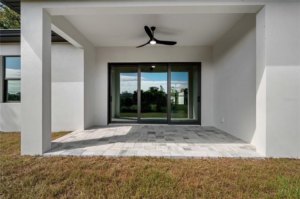 For Sale: $479,500 (4 beds, 2 baths, 1906 Square Feet)