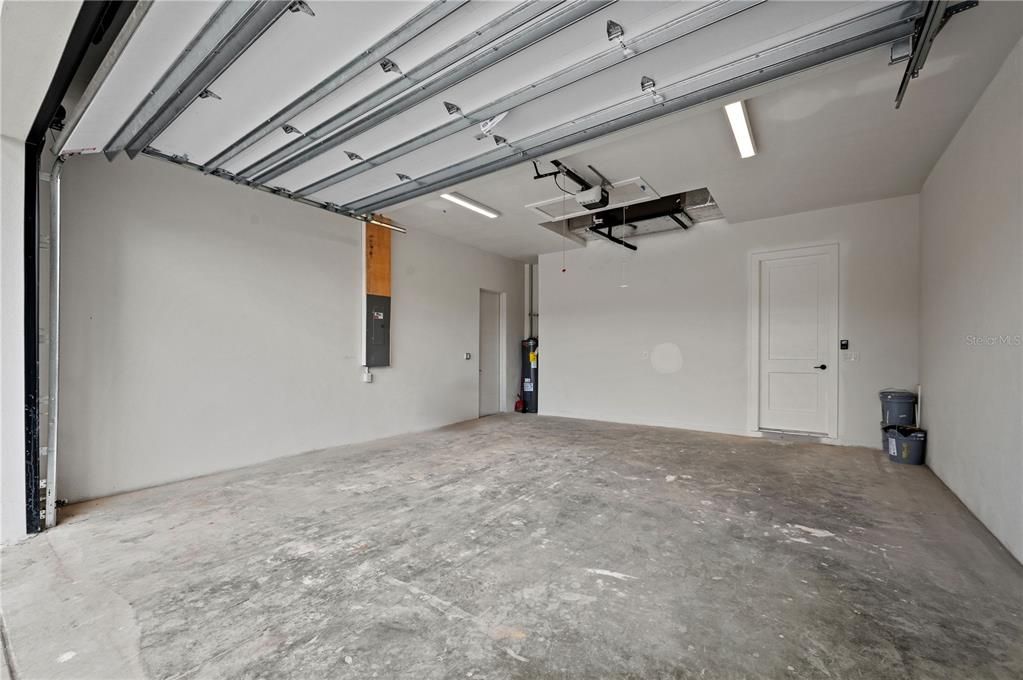 For Sale: $479,500 (4 beds, 2 baths, 1906 Square Feet)