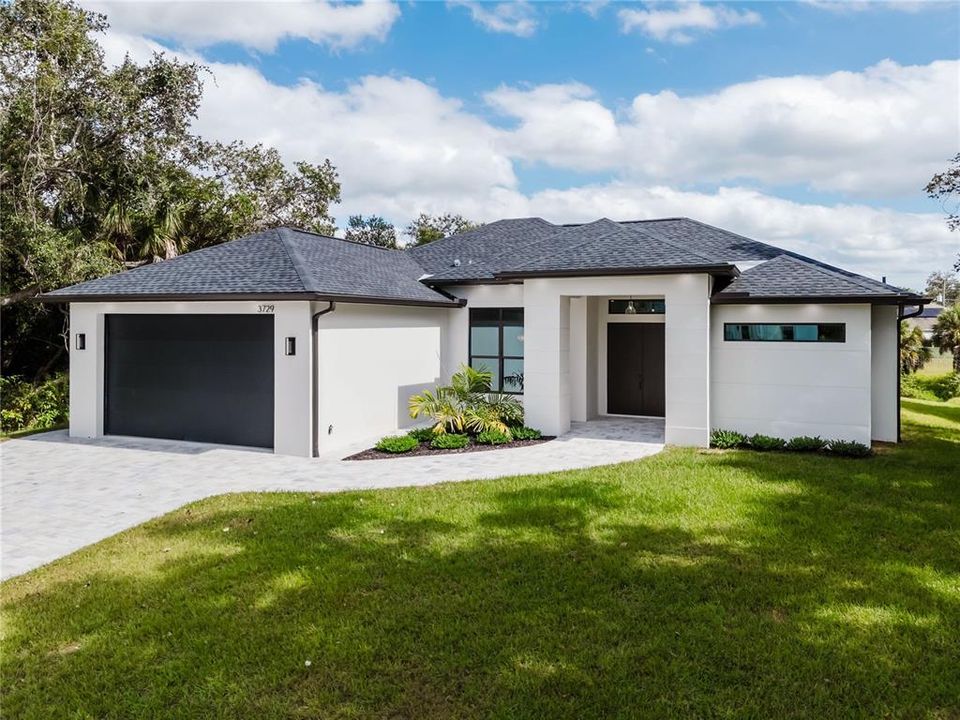 For Sale: $479,500 (4 beds, 2 baths, 1906 Square Feet)