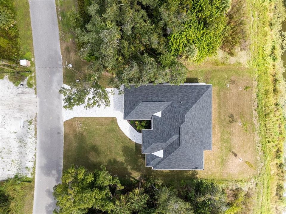 For Sale: $479,500 (4 beds, 2 baths, 1906 Square Feet)