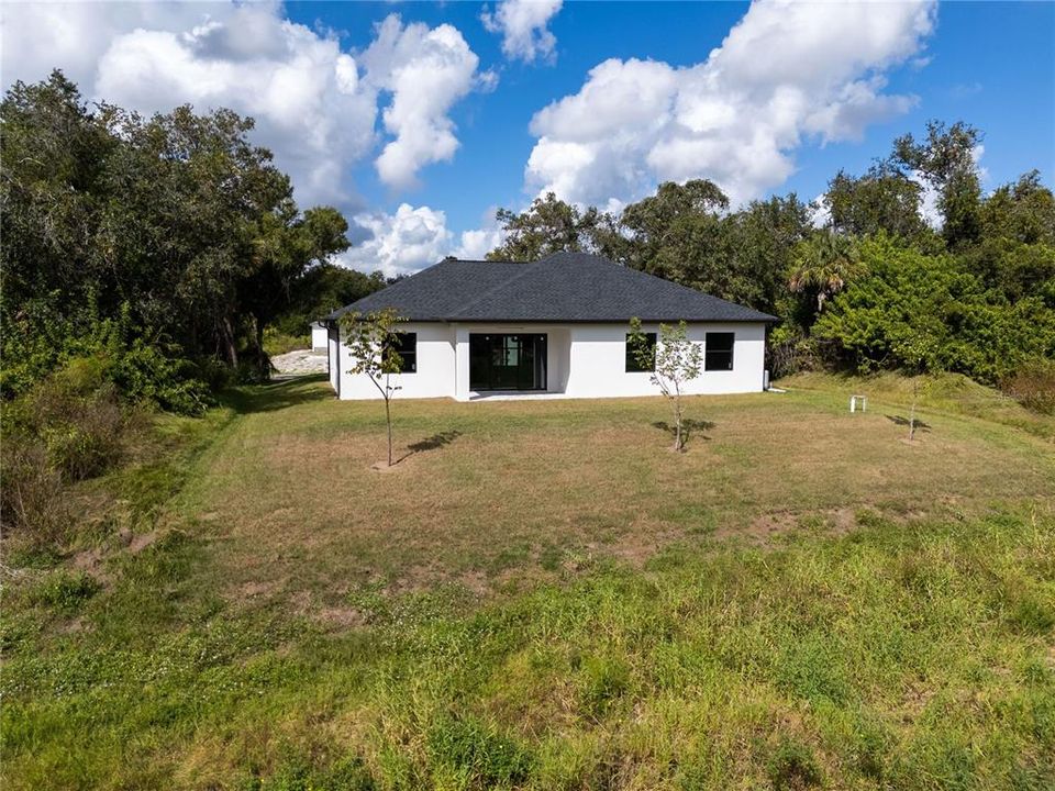 For Sale: $479,500 (4 beds, 2 baths, 1906 Square Feet)