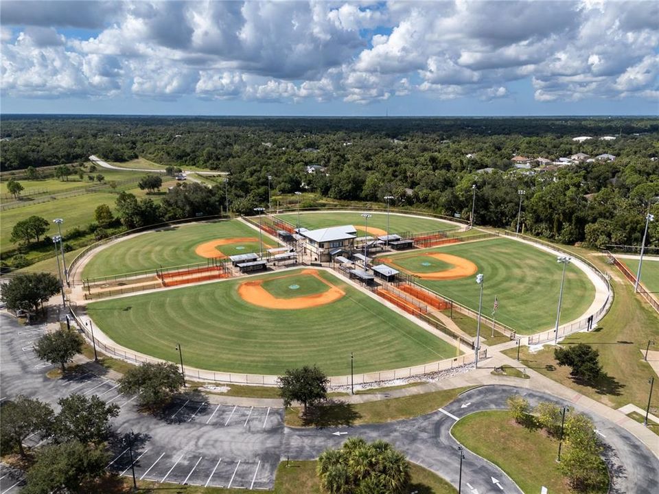 For Sale: $479,500 (4 beds, 2 baths, 1906 Square Feet)