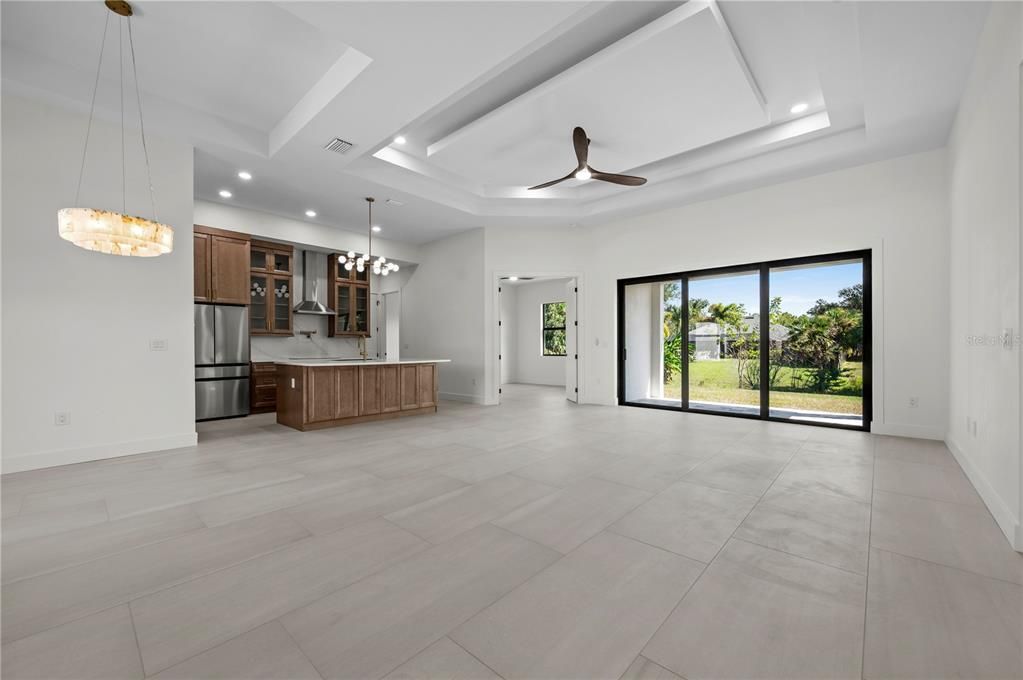 For Sale: $479,500 (4 beds, 2 baths, 1906 Square Feet)