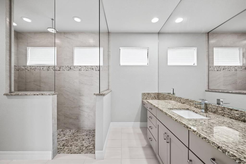 For Sale: $924,500 (3 beds, 2 baths, 2119 Square Feet)