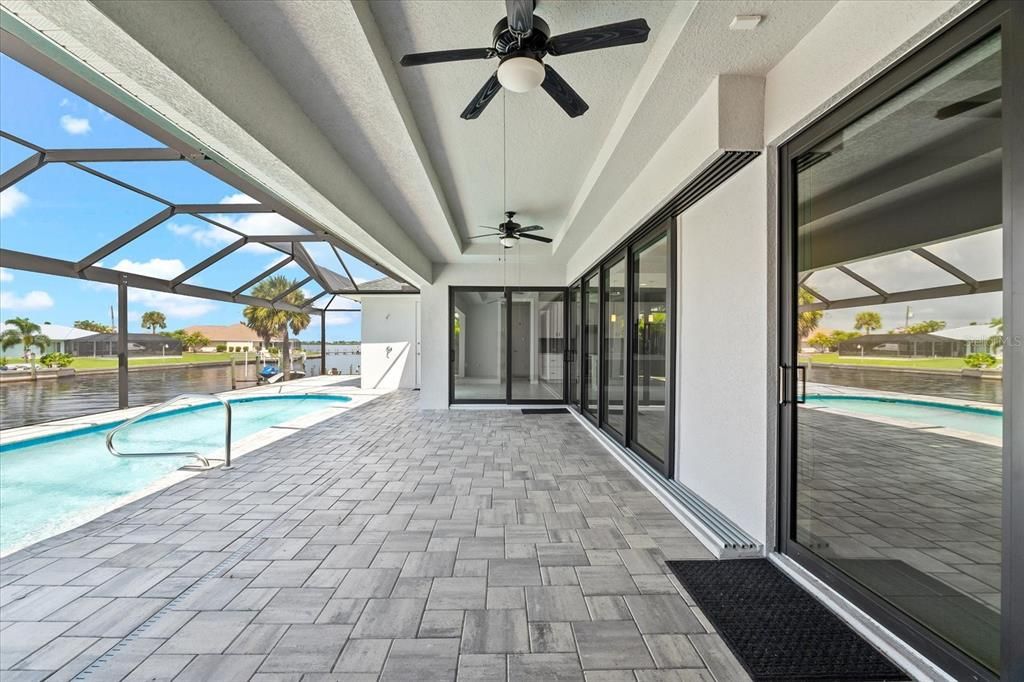 For Sale: $924,500 (3 beds, 2 baths, 2119 Square Feet)