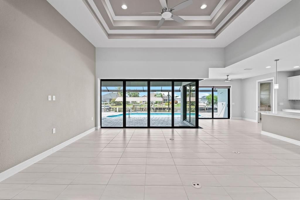 For Sale: $924,500 (3 beds, 2 baths, 2119 Square Feet)