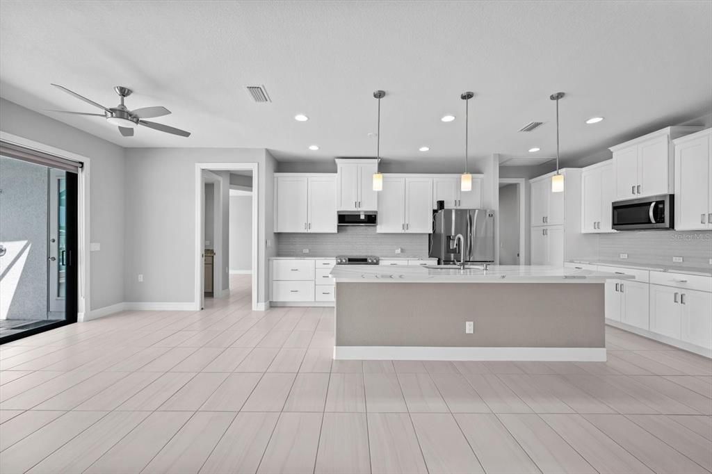 For Sale: $924,500 (3 beds, 2 baths, 2119 Square Feet)