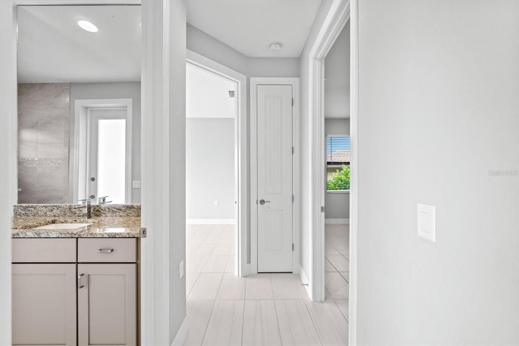 For Sale: $924,500 (3 beds, 2 baths, 2119 Square Feet)