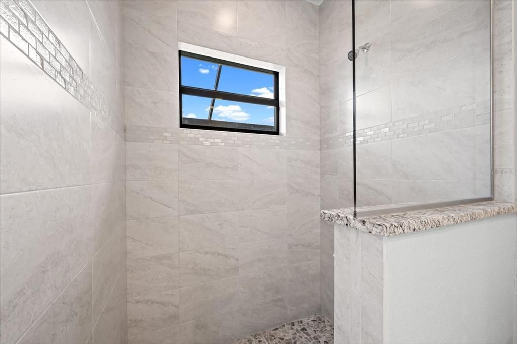 For Sale: $924,500 (3 beds, 2 baths, 2119 Square Feet)