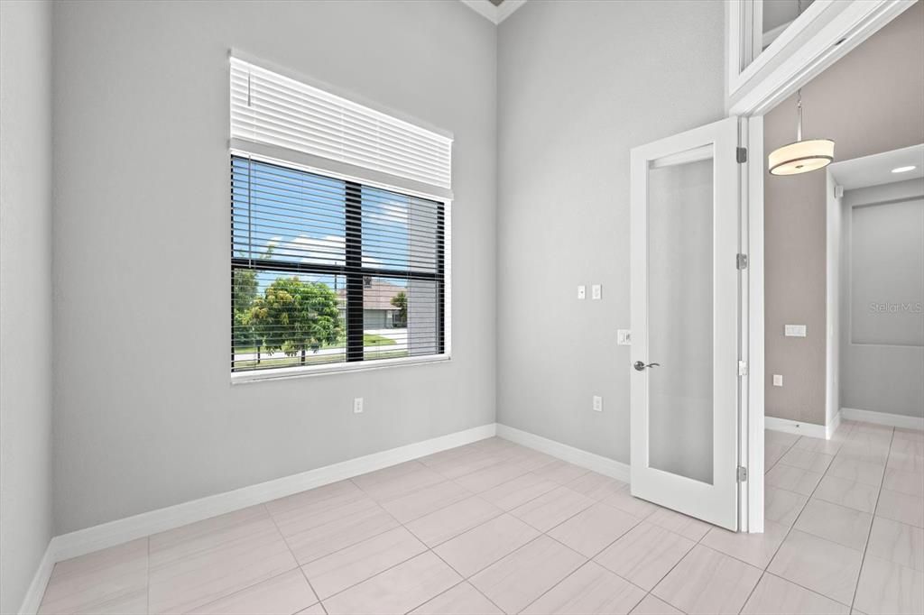 For Sale: $924,500 (3 beds, 2 baths, 2119 Square Feet)