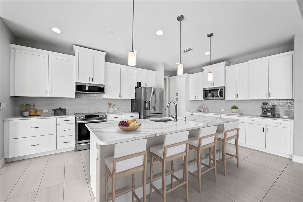 For Sale: $924,500 (3 beds, 2 baths, 2119 Square Feet)