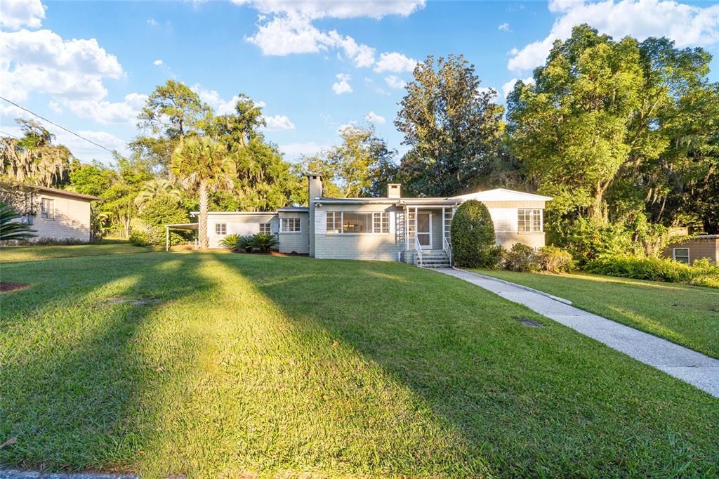 Active With Contract: $499,900 (4 beds, 2 baths, 2315 Square Feet)