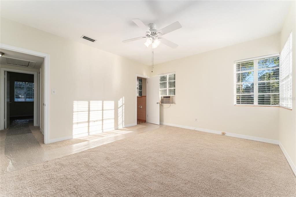 Active With Contract: $499,900 (4 beds, 2 baths, 2315 Square Feet)