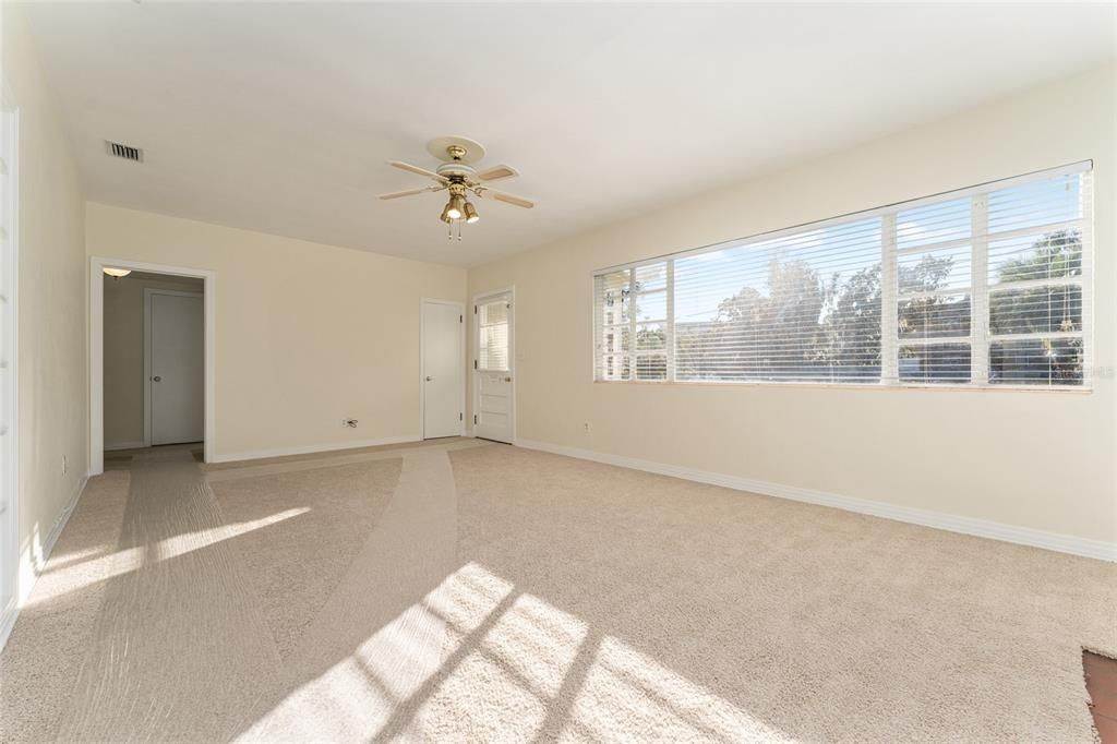 Active With Contract: $499,900 (4 beds, 2 baths, 2315 Square Feet)