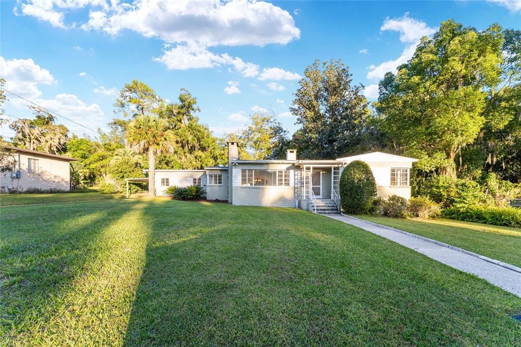 Active With Contract: $499,900 (4 beds, 2 baths, 2315 Square Feet)