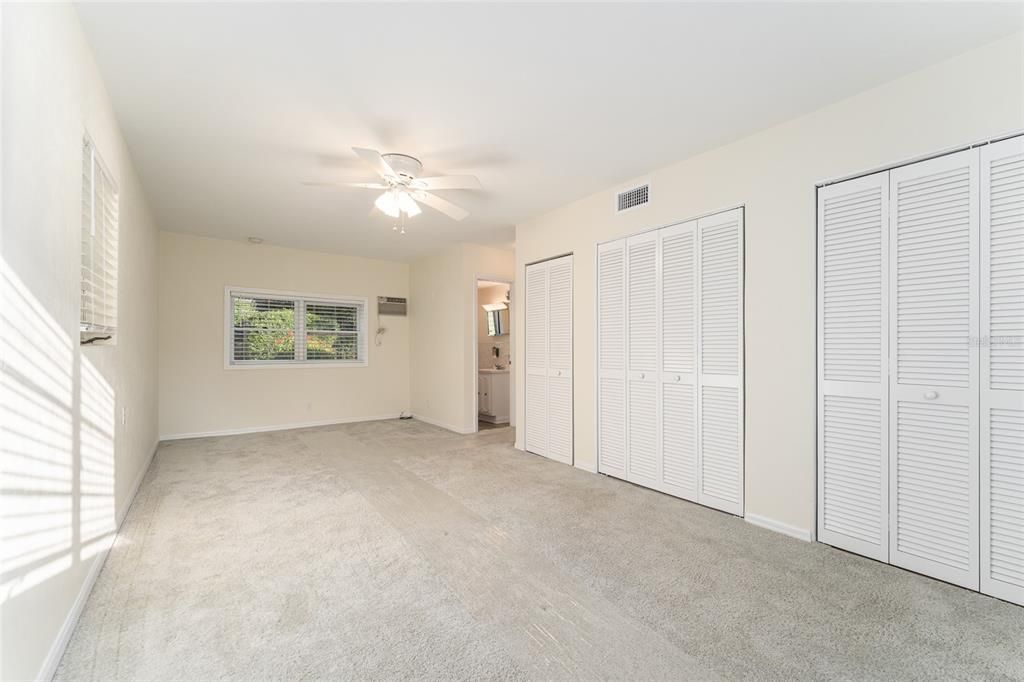 Active With Contract: $499,900 (4 beds, 2 baths, 2315 Square Feet)