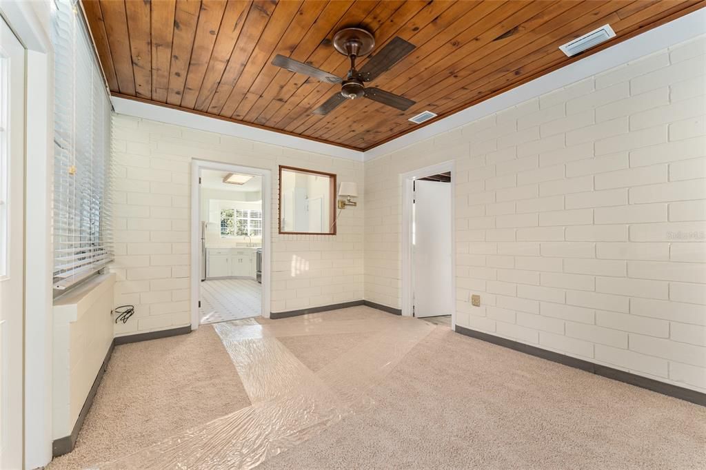 Active With Contract: $499,900 (4 beds, 2 baths, 2315 Square Feet)