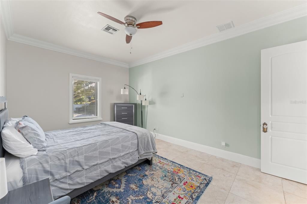 For Sale: $4,925,000 (7 beds, 8 baths, 8931 Square Feet)