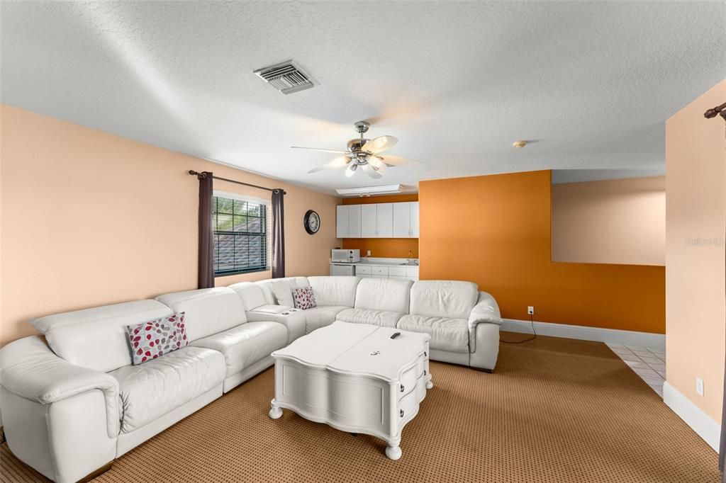 For Sale: $4,925,000 (7 beds, 8 baths, 8931 Square Feet)